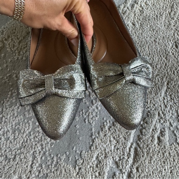 Talbots pointy toe ballet flats Edison bow silver sparkly leather 8.5 - Picture 3 of 12